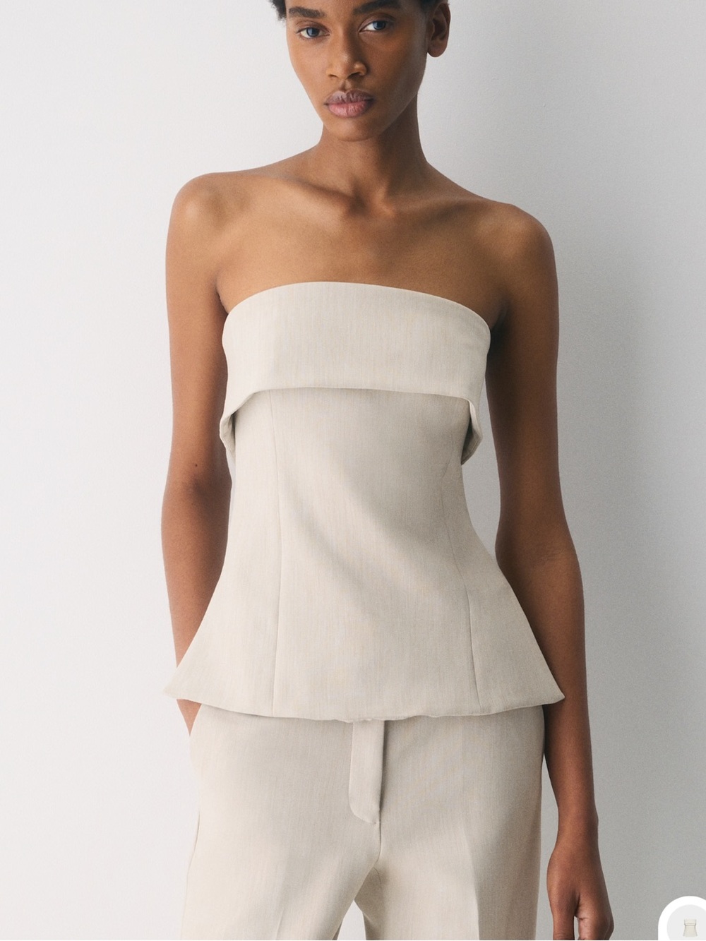 Aritzia Babaton Element Strapless Tube Top in Cream US 2